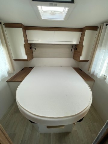 Pilote P 726 FC Evidence Fit - Photo 9