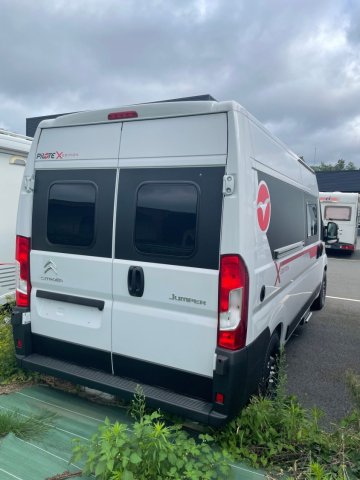 Pilote V 600 G X Edition Fit - Photo 2