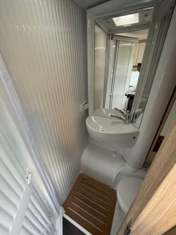 Sunlight V 60 Adventure Edition - Photo 16