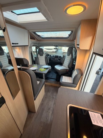 Sunlight V 60 Adventure Edition - Photo 5