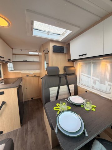 Sunlight V 60 Adventure Edition - Photo 8