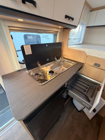 Sunlight V 60 Adventure Edition - Photo 9