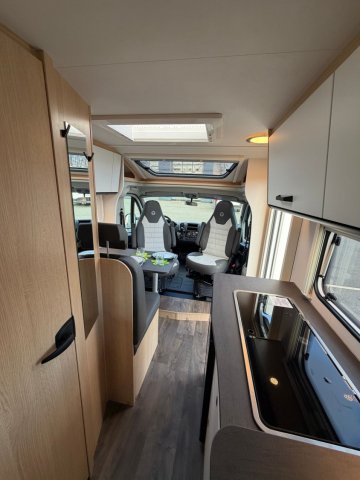 Sunlight V 69 Adventure Edition - Photo 5