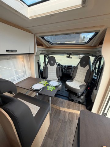 Sunlight V 69 Adventure Edition - Photo 6