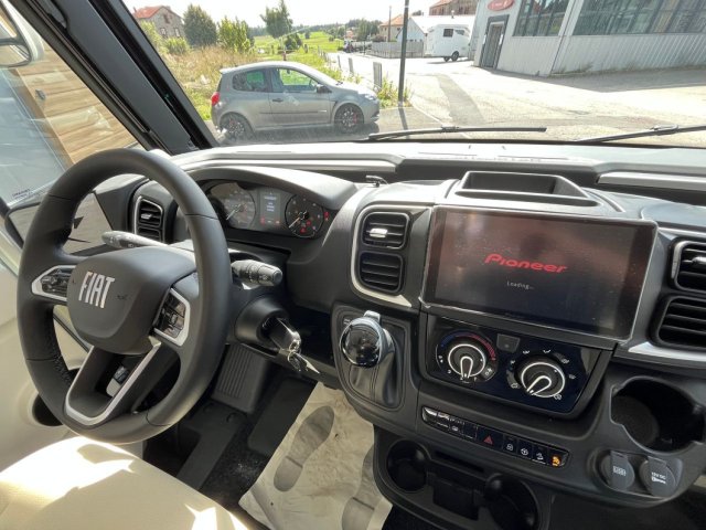 Autostar Premice I 740 LC - Photo 10