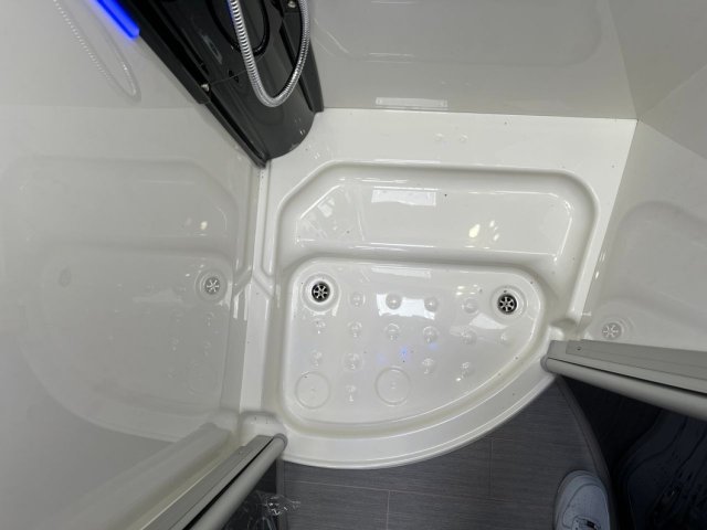 Autostar Premice I 740 LC - Photo 23