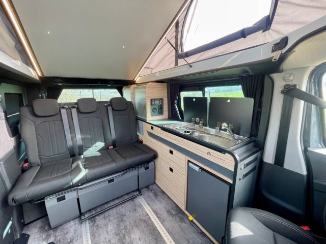 Bavaria Fourgon Van MINI CAMP NOMADE - Photo 11