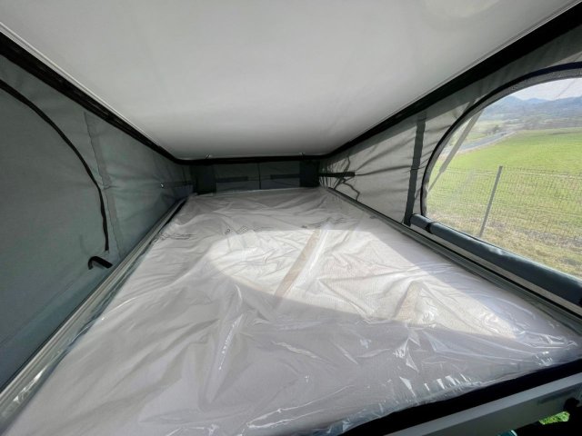 Bavaria Fourgon Van MINI CAMP NOMADE - Photo 18