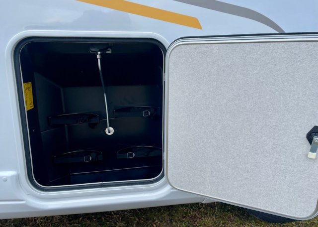 Bavaria Initial I720FC Nomade I 720 FC - Photo 28