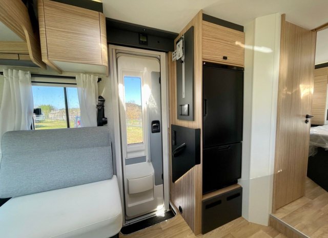 Bavaria Initial I740FC Nomade I 740 FC - Photo 21