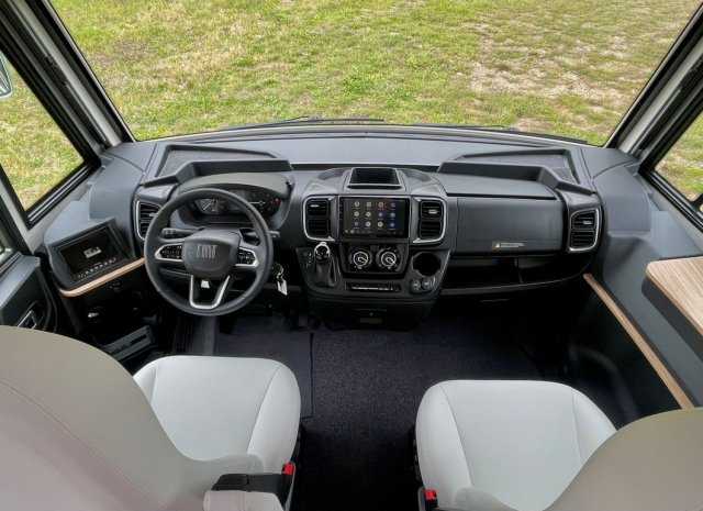 Bavaria Initial I740FGJ Nomade I 740 FGJ - Photo 9