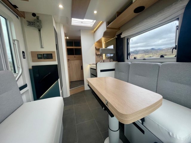 Bavaria Qwest 650 D Q - Photo 13