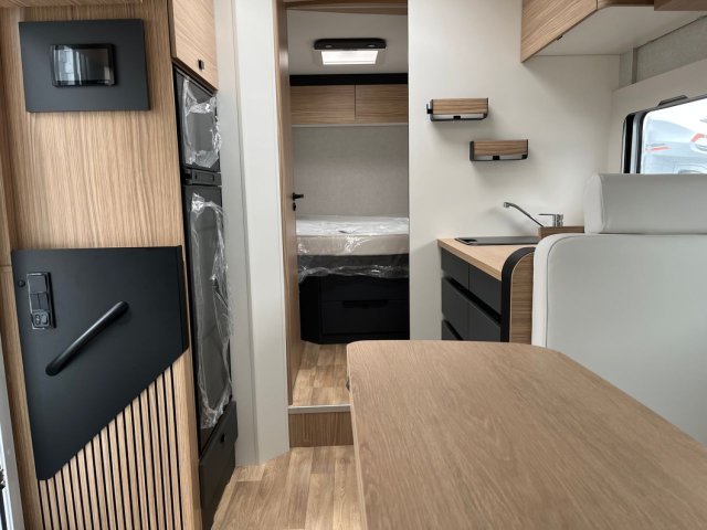 Bavaria Tren-D T740FC Style - Photo 6
