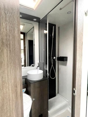 Benimar Tessoro 440 Up - Photo 17