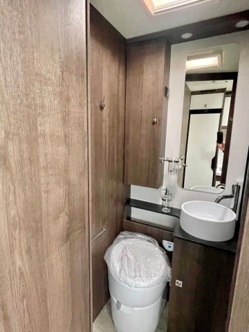 Benimar Tessoro 440 Up - Photo 18