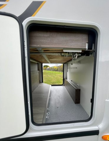 Benimar Tessoro 440 Up - Photo 25