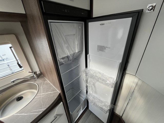 Benimar Tessoro 483 - Photo 12