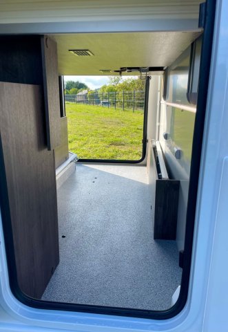 Benimar Tessoro 497 - Photo 30