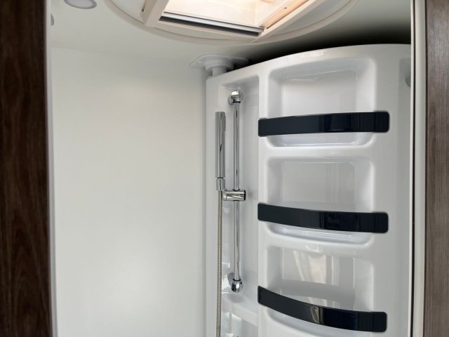 Benimar Yrteo 861 - Photo 14