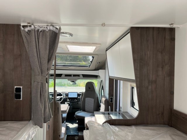 Benimar Yrteo 861 - Photo 23