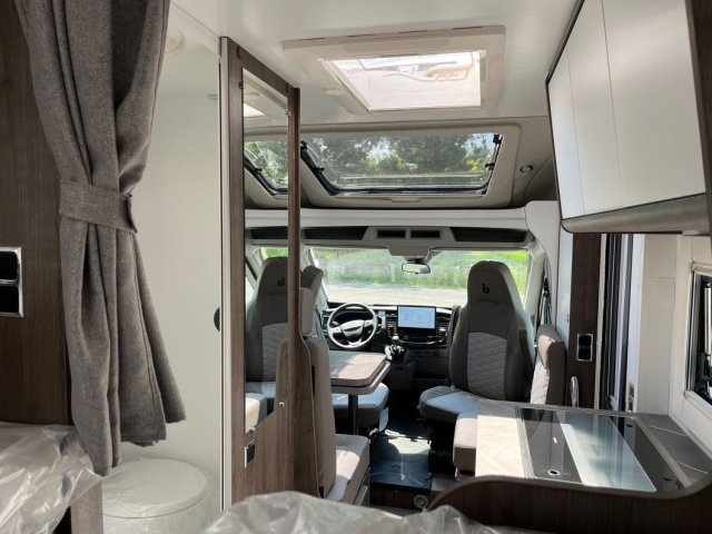 Benimar Yrteo 861 - Photo 24