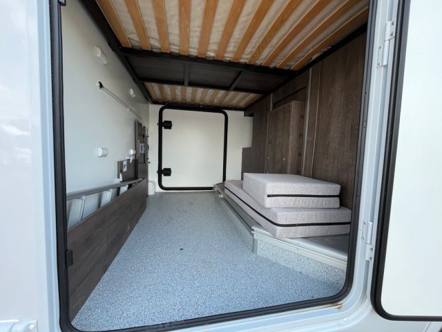 Benimar Yrteo 861 - Photo 26