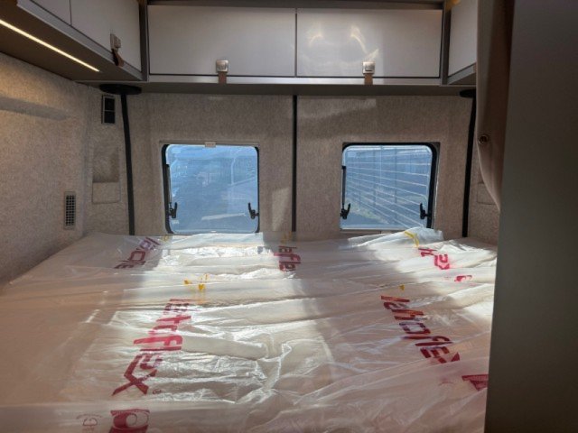 Hymer Camper Vans / Hymercar Grand Canyon - Photo 7