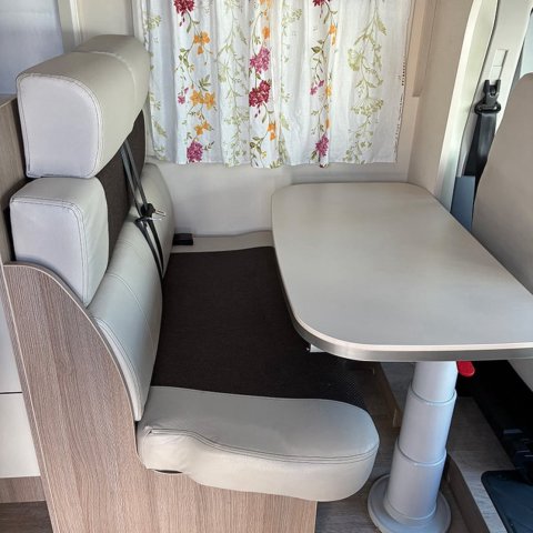 Challenger Genesis 288 EB - Photo 6