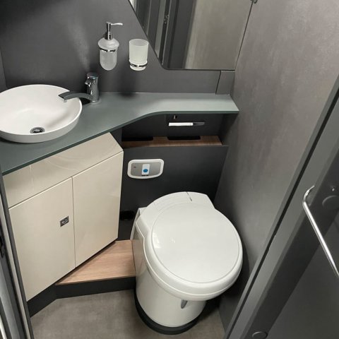 Laika Kosmo L 412 DS - Photo 5