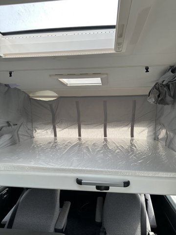 Sunlight I 69 L i69L - Photo 8