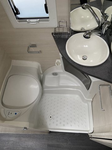 Caravelair Artica 492 - Photo 6
