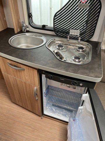 Eriba Nova Light 465 - Photo 12