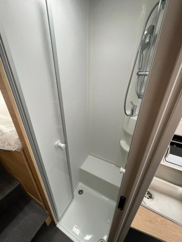 Adria Matrix 650 DL 60Y 60 ANS - Photo 5