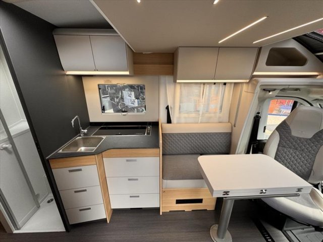 Adria Matrix Axess 650 DC - Photo 5