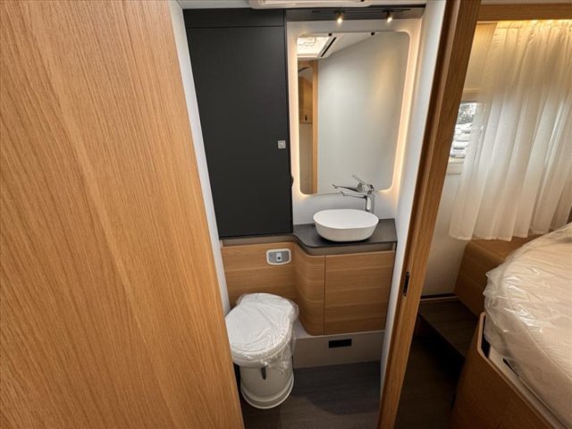 Adria Matrix Axess 650 DC - Photo 8