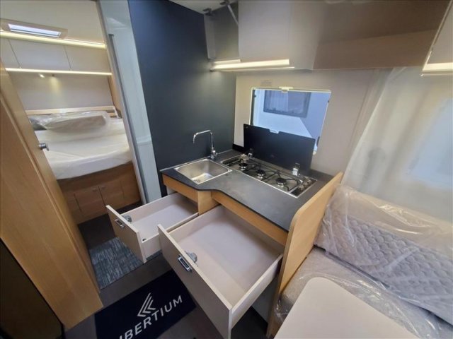 Adria Matrix Axess 650 DC - Photo 4