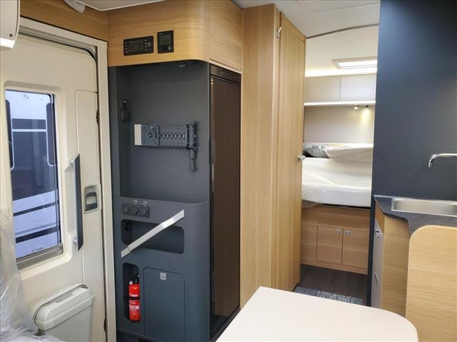 Adria Matrix Axess 650 DC - Photo 5