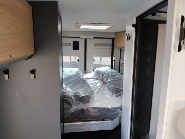 Adria Twin 640 SGX 60 ANS - Photo 6