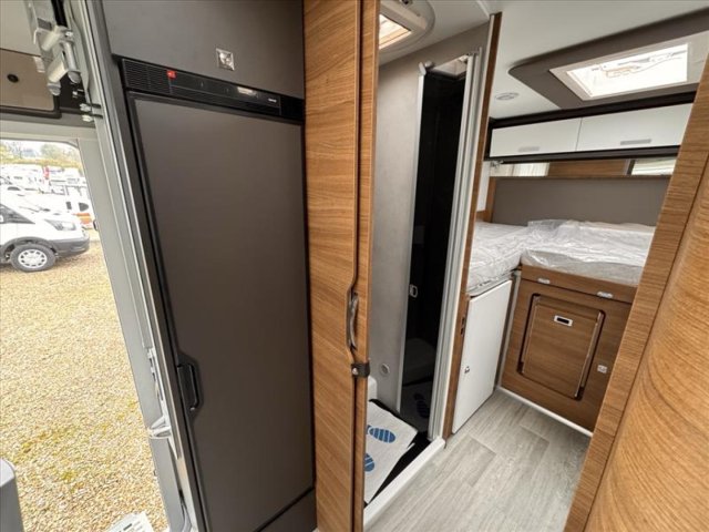 Benimar Mileo 263 - Photo 11