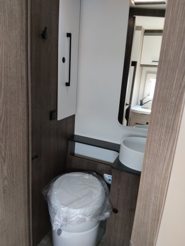 Benimar Tessoro 483 - Photo 9