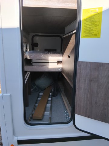 Benimar Tessoro 483 - Photo 12