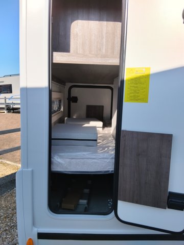 Benimar Tessoro 483 - Photo 14