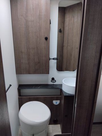 Benimar Tessoro 497 - Photo 10