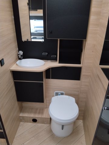 Chausson 630 Titanium Line - Photo 10