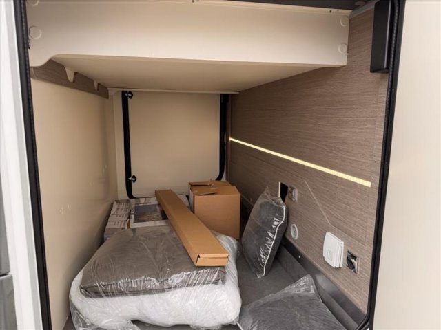 Eden Camp H 745 GLC - Photo 2