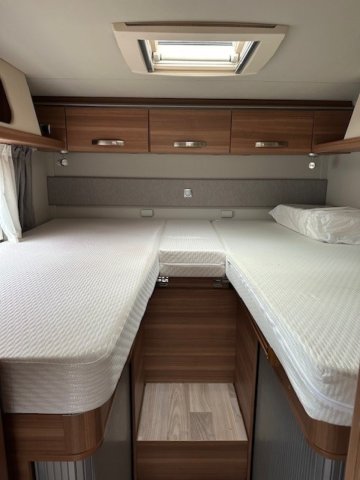 Weinsberg CaraCompact R57 - Photo 7