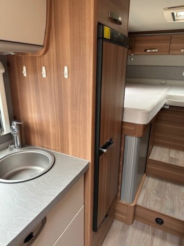 Weinsberg CaraCompact R57 - Photo 6