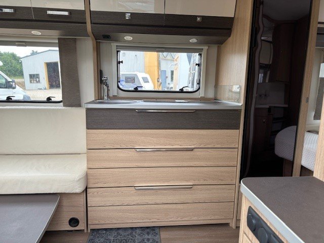 Burstner Averso 490 TS - Photo 5