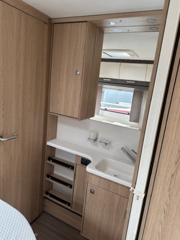 Burstner Averso 490 TS - Photo 7