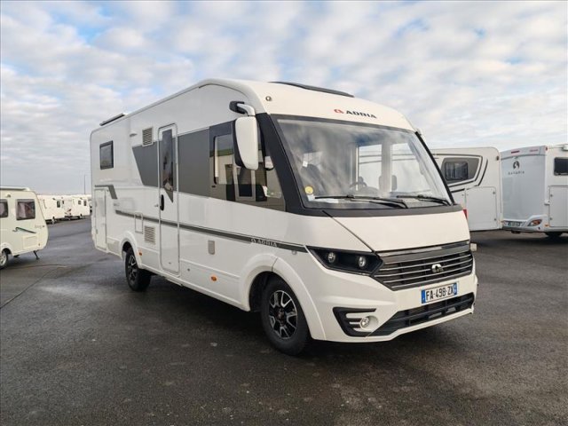 Adria Sonic Plus 700 SC Occasion